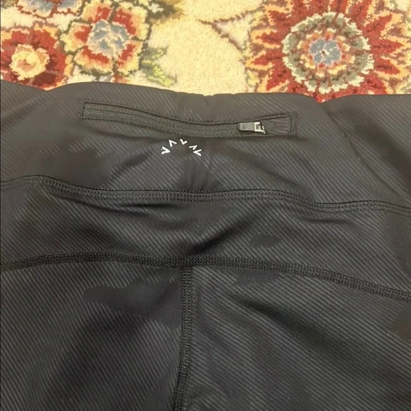 Varley Black Leggings - Picture 5 of 8